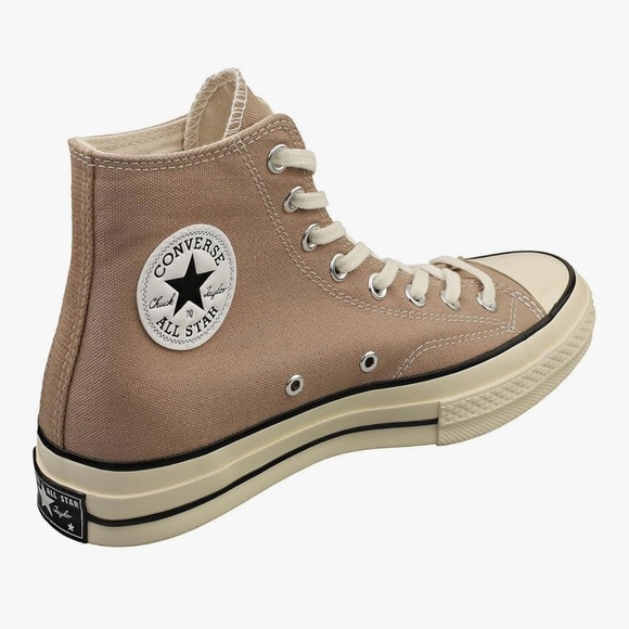 NEW!!! Converse Chuck Taylor high tops in khaki canvas and leather